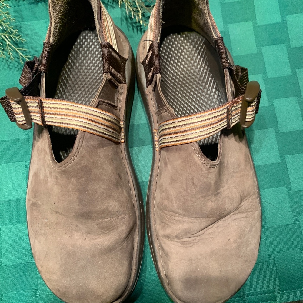 Chacos brown hiking clogs.